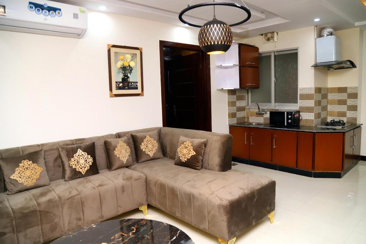 Adara Suites Lahore Exterior photo
